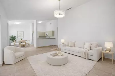 131 Springdale Circle, Palm Springs, FL 33461 - Photo 4