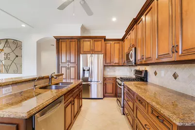330 NW Shoreview Drive, Port Saint Lucie, FL 34986 - Photo 20
