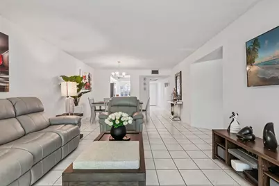 1000 SW 125th Avenue #211, Pembroke Pines, FL 33027 - Photo 10