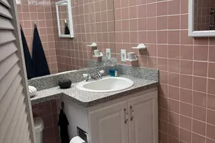 223 Southampton B, West Palm Beach, FL 33417 - Photo 16