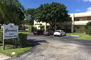 3212 Strawflower Way, Lake Worth, FL 33467 - Photo 2