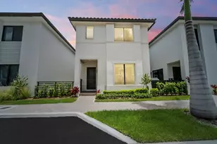8173 NW 42nd St, Doral, FL 33166 - Photo 2