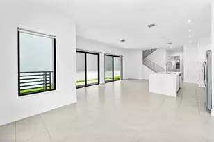 8173 NW 42nd St, Doral, FL 33166 - Photo 4