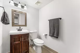 130 Lake Meryl Dr, West Palm Beach, FL 33411 - Photo 18