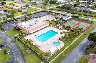 130 Lake Meryl Dr, West Palm Beach, FL 33411 - Photo 54