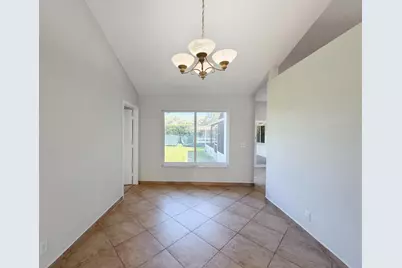 1179 NW 161st Avenue, Pembroke Pines, FL 33028 - Photo 10