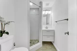 5921 NE 15th Ave, Fort Lauderdale, FL 33334 - Photo 10