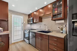 1100 NE 15th Ave, Fort Lauderdale, FL 33304 - Photo 8