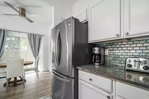 820 Bella Vista Ct S, Jupiter, FL 33477 - Photo 12