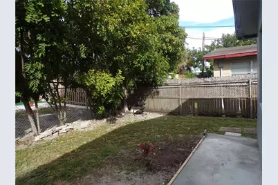 2725 SW 9th Street, Fort Lauderdale, FL 33312 - Photo 16