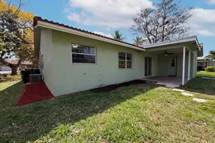9953 NW 1st Ct, Coral Springs, FL 33071 - Photo 6