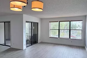 2316 S Cypress Bend Dr, Pompano Beach, FL 33069 - Photo 2