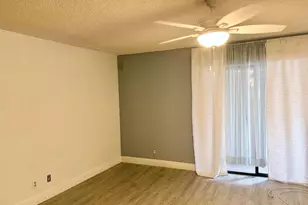 2316 S Cypress Bend Dr, Pompano Beach, FL 33069 - Photo 18