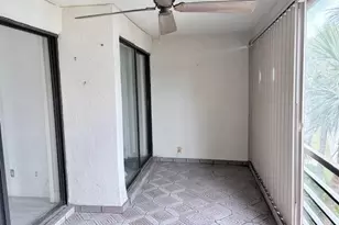 2316 S Cypress Bend Dr, Pompano Beach, FL 33069 - Photo 26