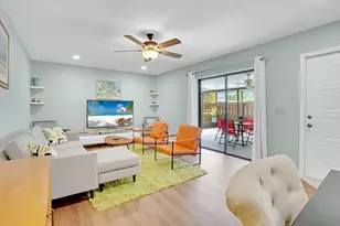 3201 SE Guenevere Ln, Port Saint Lucie, FL 34952 - Photo 18