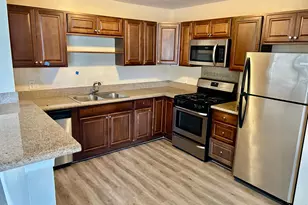 11450 NW 35th Pl, Sunrise, FL 33323 - Photo 6