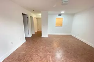 1740 NW N River Dr, Miami, FL 33125 - Photo 4