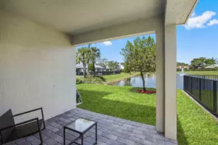 1826 Lake Cove Dr, Lake Worth, FL 33460 - Photo 38