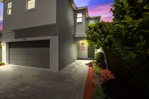 1826 Lake Cove Dr, Lake Worth, FL 33460 - Photo 4