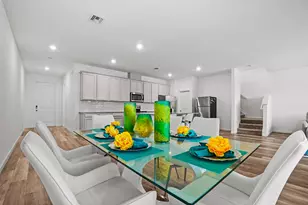 1826 Lake Cove Dr, Lake Worth, FL 33460 - Photo 8