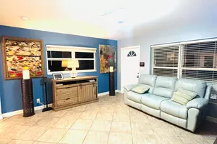 720 NE 7th St, Pompano Beach, FL 33060 - Photo 4