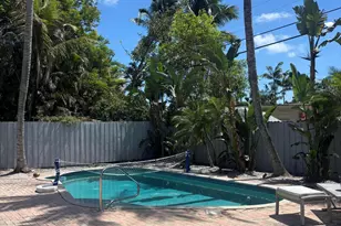 720 NE 7th St, Pompano Beach, FL 33060 - Photo 20