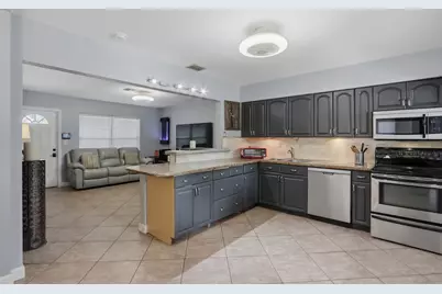 720 NE 7th Street, Pompano Beach, FL 33060 - Photo 22