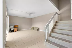 1302 Nebraska Ave, Fort Pierce, FL 34950 - Photo 4
