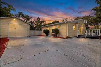 6600 Garden Avenue, West Palm Beach, FL 33405 - Photo 2