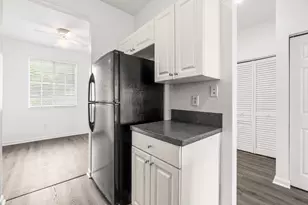 1221 Abaco Ln, Riviera Beach, FL 33404 - Photo 14