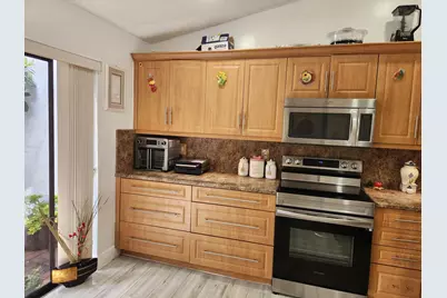 3226 S Carambola Cir S, Coconut Creek, FL 33066 - Photo 12