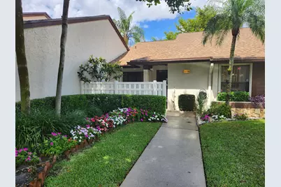 3226 S Carambola Cir S, Coconut Creek, FL 33066 - Photo 4