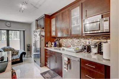 2384 NW 36th Avenue, Coconut Creek, FL 33066 - Photo 10