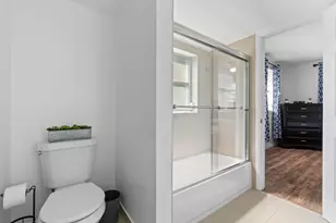 5275 NW 10th Ct, Plantation, FL 33313 - Photo 24