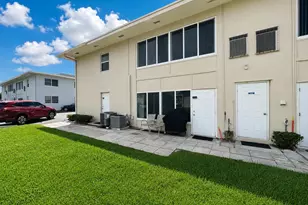 115 S South Blvd, Boynton Beach, FL 33435 - Photo 18
