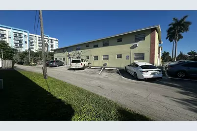 13 NE 2nd Avenue #201, Dania Beach, FL 33004 - Photo 14
