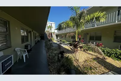 13 NE 2nd Avenue #201, Dania Beach, FL 33004 - Photo 18