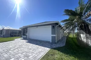1320 SW 44th Blvd, Okeechobee, FL 34974 - Photo 2