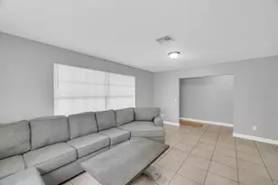 2621 SE Westmoreland Blvd, Port Saint Lucie, FL 34952 - Photo 6