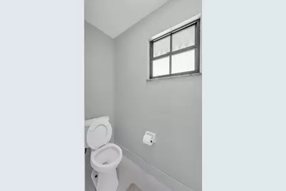 2621 SE Westmoreland Boulevard, Port Saint Lucie, FL 34952 - Photo 14