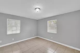 2621 SE Westmoreland Blvd, Port Saint Lucie, FL 34952 - Photo 10