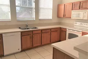 810 Marina Del Ray Ln, West Palm Beach, FL 33401 - Photo 8