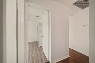 1458 8th St, West Palm Beach, FL 33401 - Photo 36