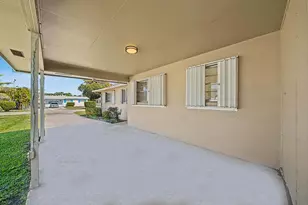 1458 8th St, West Palm Beach, FL 33401 - Photo 10