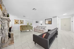 1742 W Terrace Dr, Lake Worth Beach, FL 33460 - Photo 8