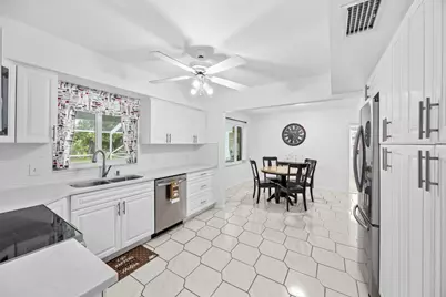 1742 W Terrace Drive, Lake Worth Beach, FL 33460 - Photo 2