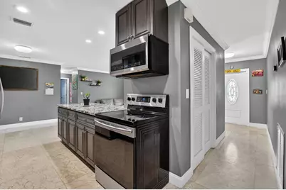 257 SW 5th Street, Boca Raton, FL 33432 - Photo 16