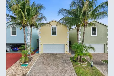 3221 Johns Place, Palm Springs, FL 33461 - Photo 30