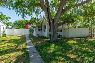 214 NE 11th Street, Delray Beach, FL 33444 - Photo 2
