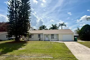 345 SW Tulip Blvd, Port Saint Lucie, FL 34953 - Photo 1